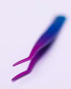 EYELASH APPLICATOR